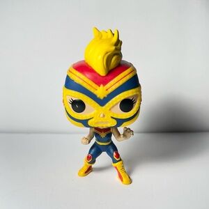 Funko - POP Marvel: Luchadores - Captain Marvel